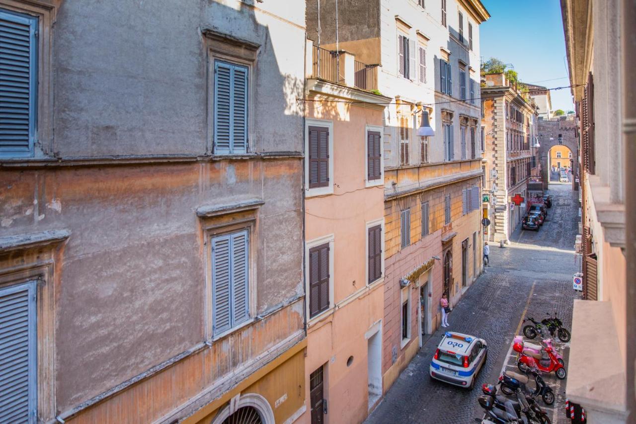 Spacious With Sunny Terrace Near Vatican Rome Luaran gambar